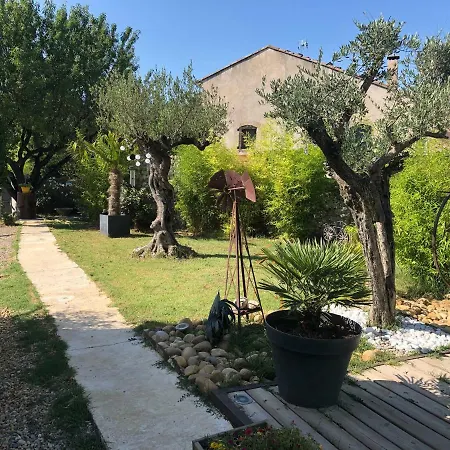 Holiday home Le Luberon Des Artistes *
